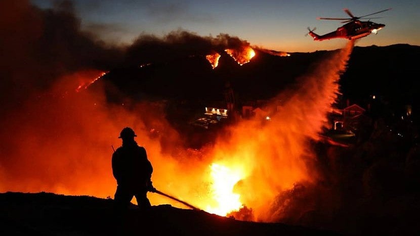 Los Angeles mayor under fire for response to fatal wildfires