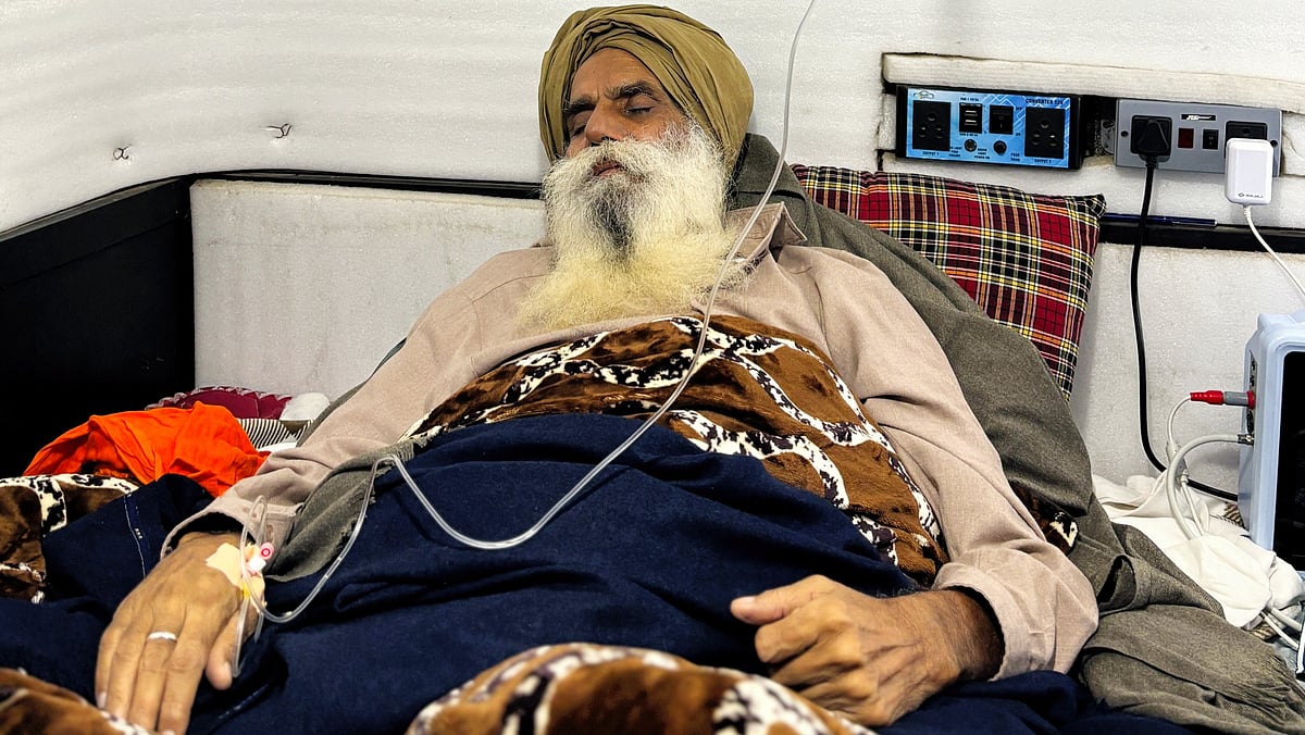 Protesting farmers allege 'negligence' by doctors toward Dallewal