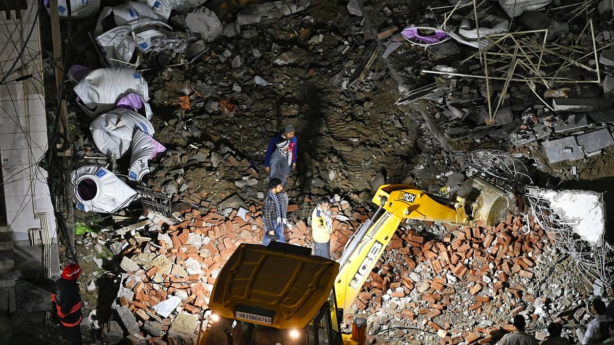 Four-storey building collapses in Delhi's Burari, 10 rescued