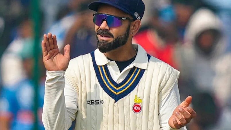 Virat Kohli eggs on his teammates in Ranji Trophy (photo: @BCCIdomestic/X)