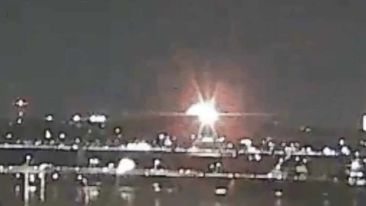 Video grab of the collision (photo: IANS)