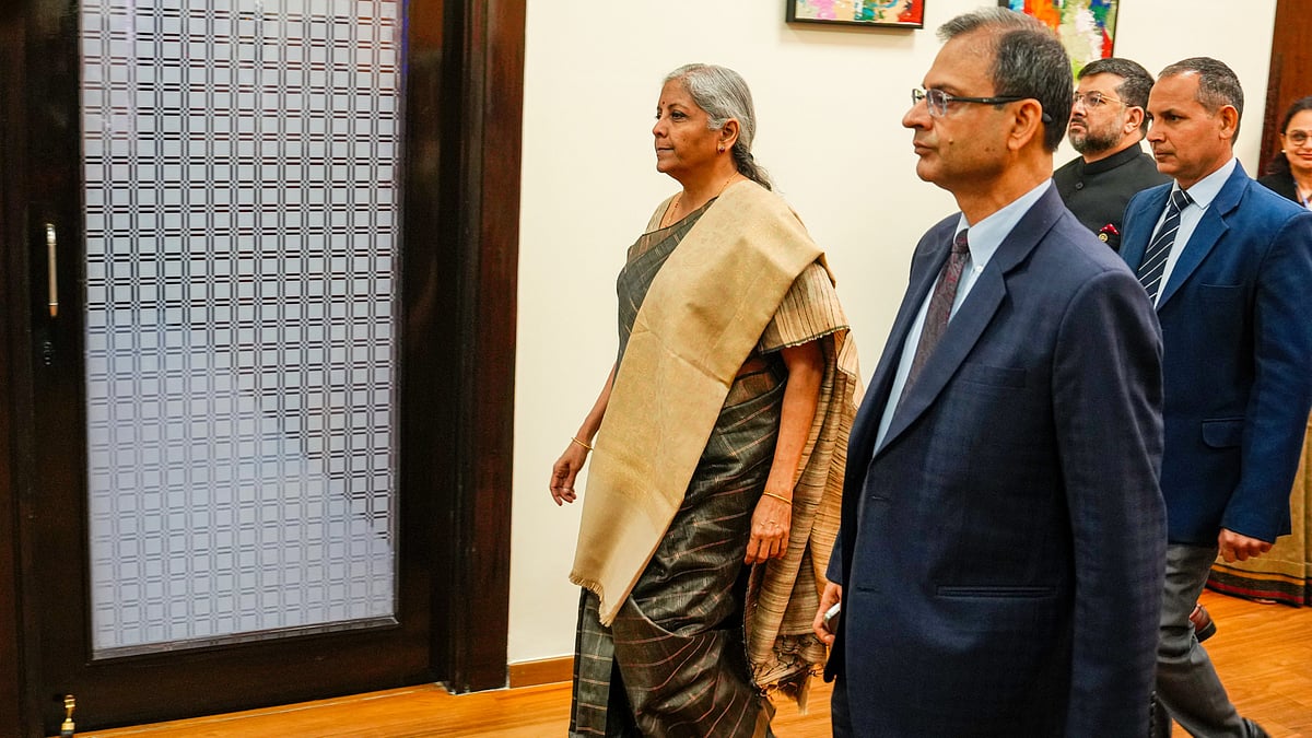 Not worried about day-to-day fluctuation of rupee: RBI governor