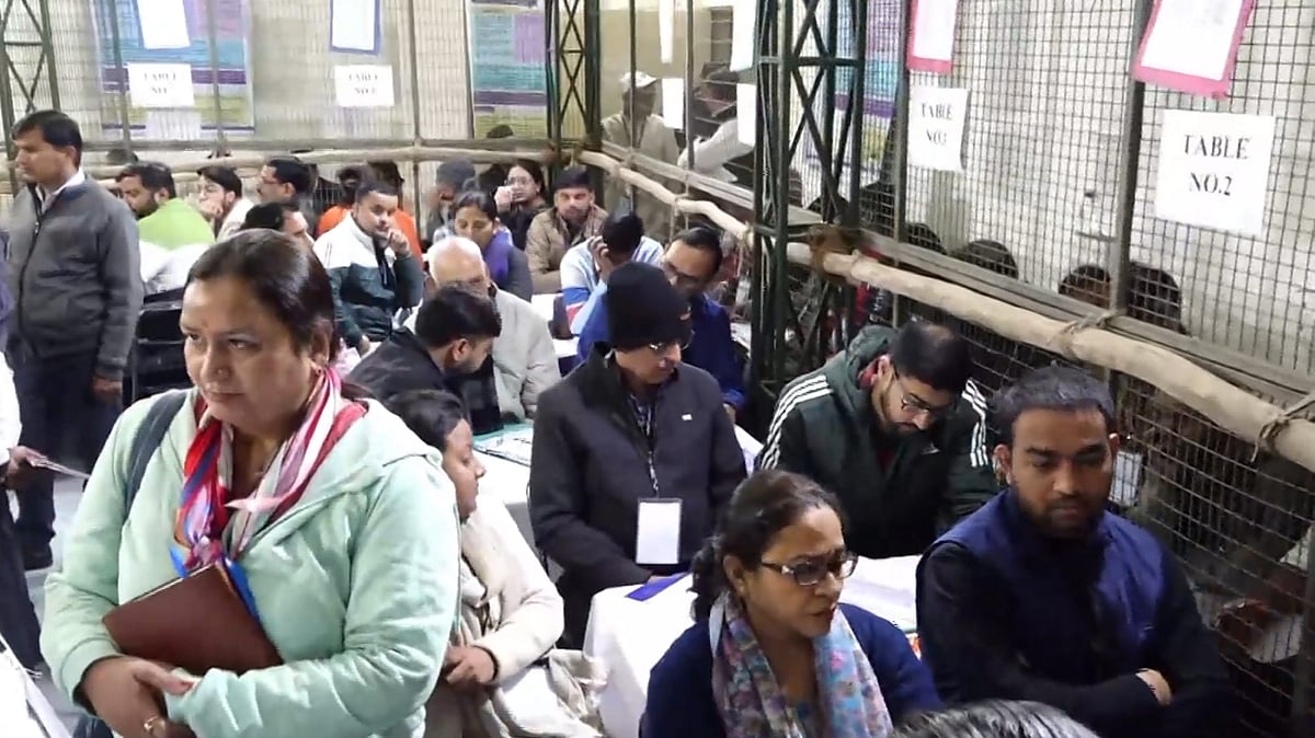 Assembly polls: Counting of votes begins in Delhi, Milkipur, Tamil Nadu