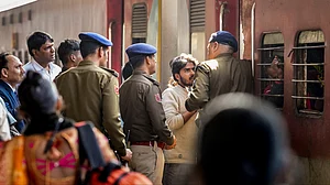 AI, holding zones… Did Ashwini Vaishnaw really meet need for crowd control?