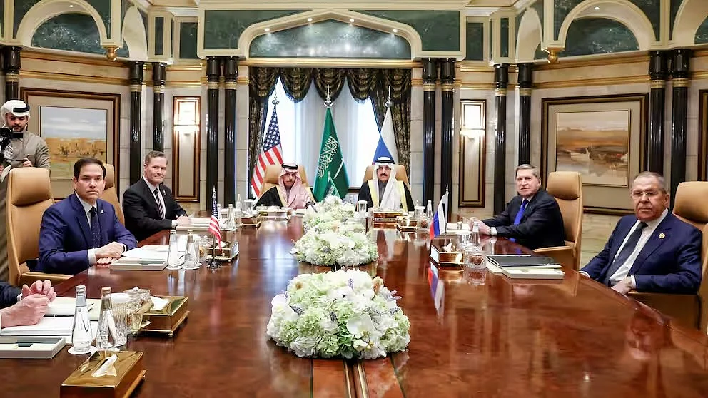 US (left) and Russian officials meet to discuss Russia's war on Ukraine in Saudi Arabia