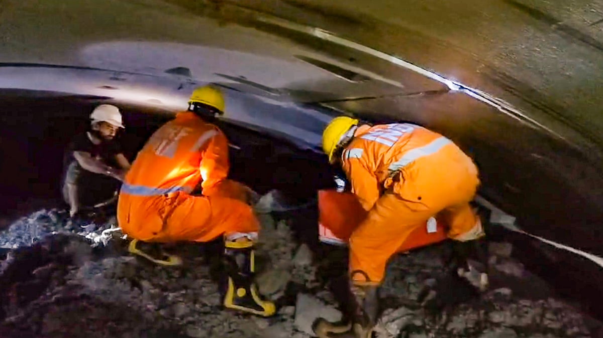 Rescue operation underway in Nagarkurnool (photo: PTI)