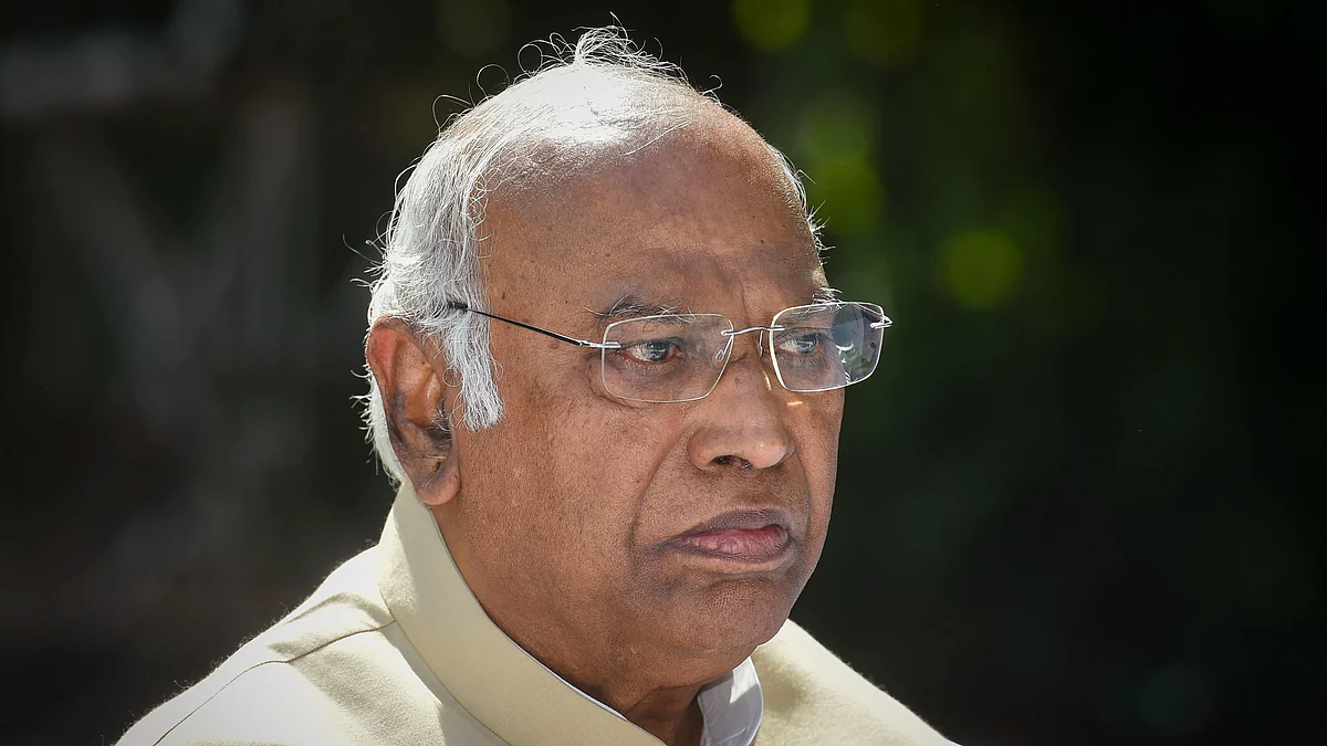 Congress president Mallikarjun Kharge tells PM Narendra Modi his 'mangalsutra prediction' is coming true