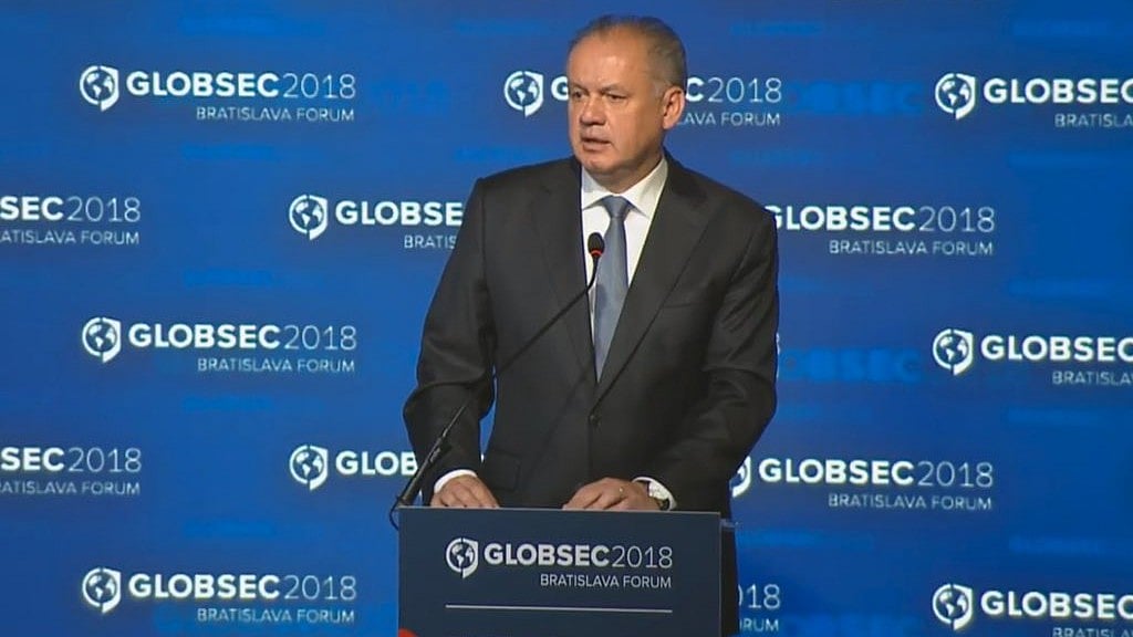 Slovakia ex-prez urges Europe to speak up for Tibetans, says plight similar to Ukrainians