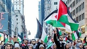 White House pressures Columbia University as it seeks to deport pro-Palestinian activists