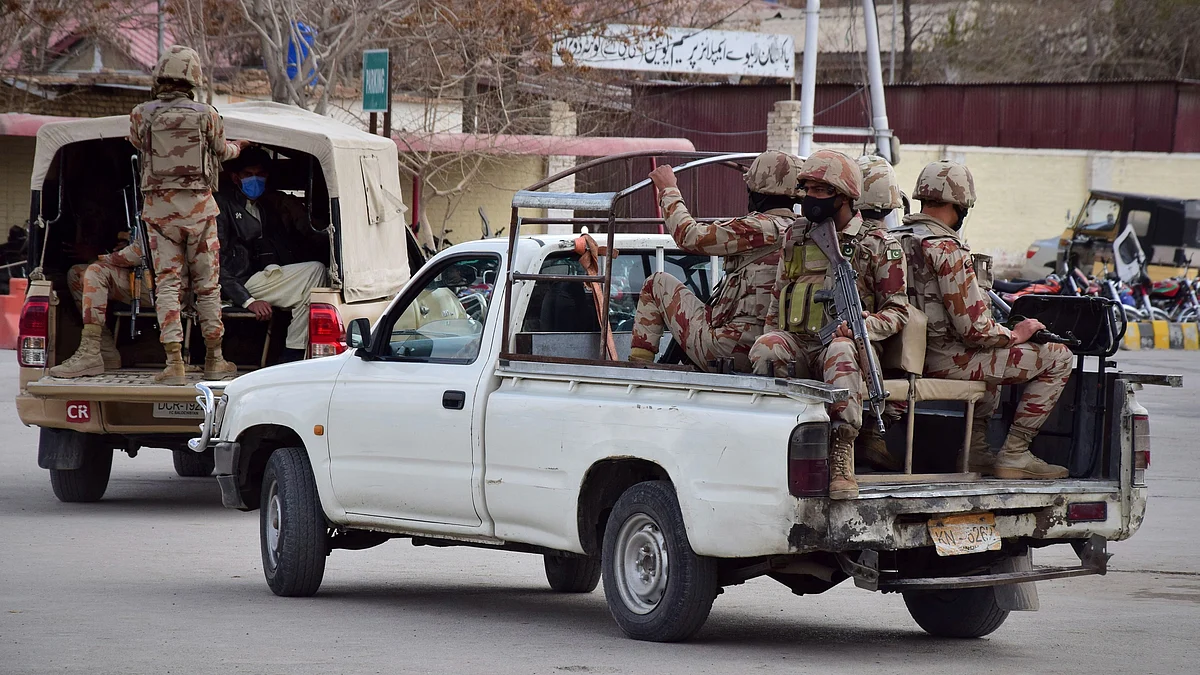 Pakistani soldiers arrive at railway station in Quetta on 12 March (photo: AP/PTI)