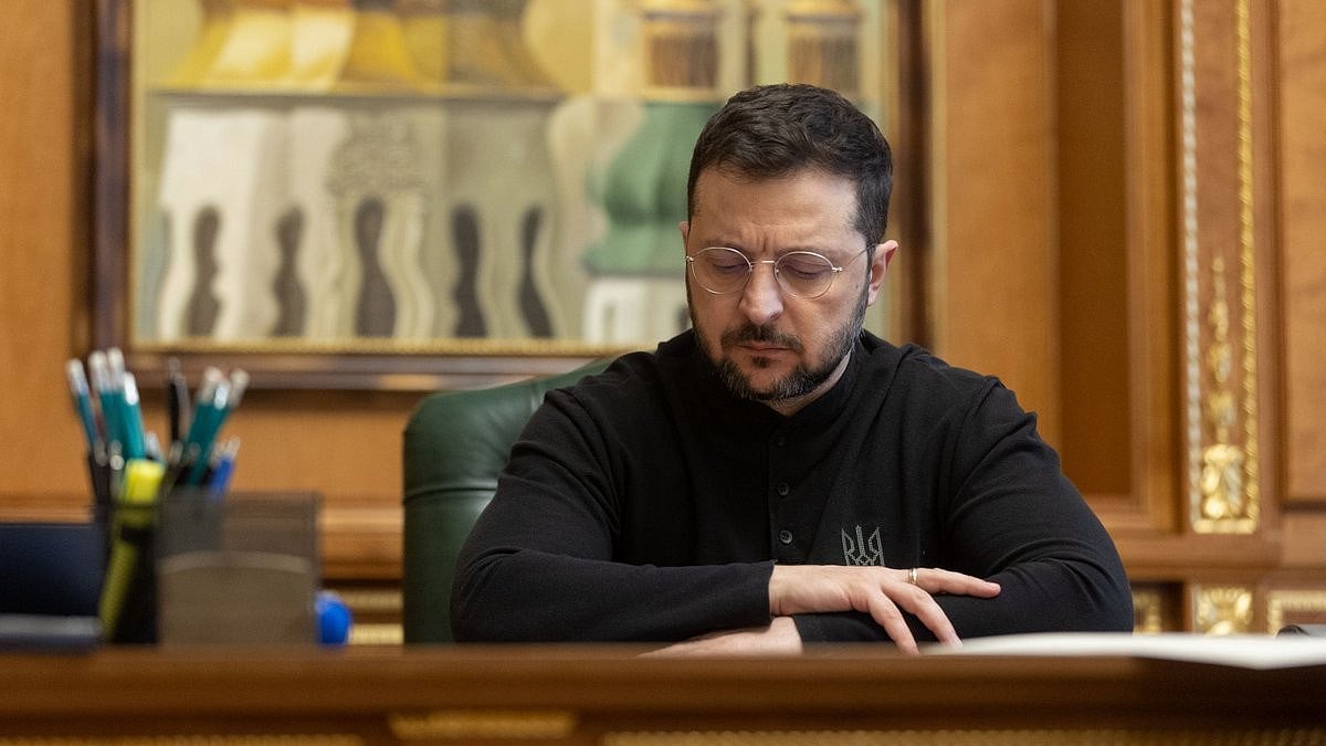 Once again, Zelenskyy watches as Trump and Putin play power games — but has be really lost all his cards?