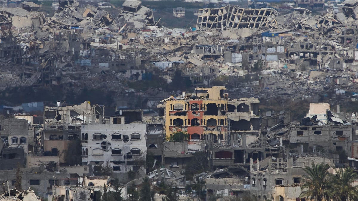 Israel’s ground ops in Gaza after bombardment, UN staff killed