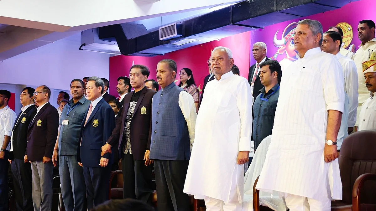 Bihar: Nitish Kumar fast becoming a liability for NDA?