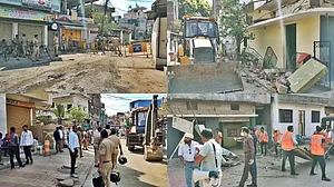 Civic authorities demolish house of Nagpur violence key accused