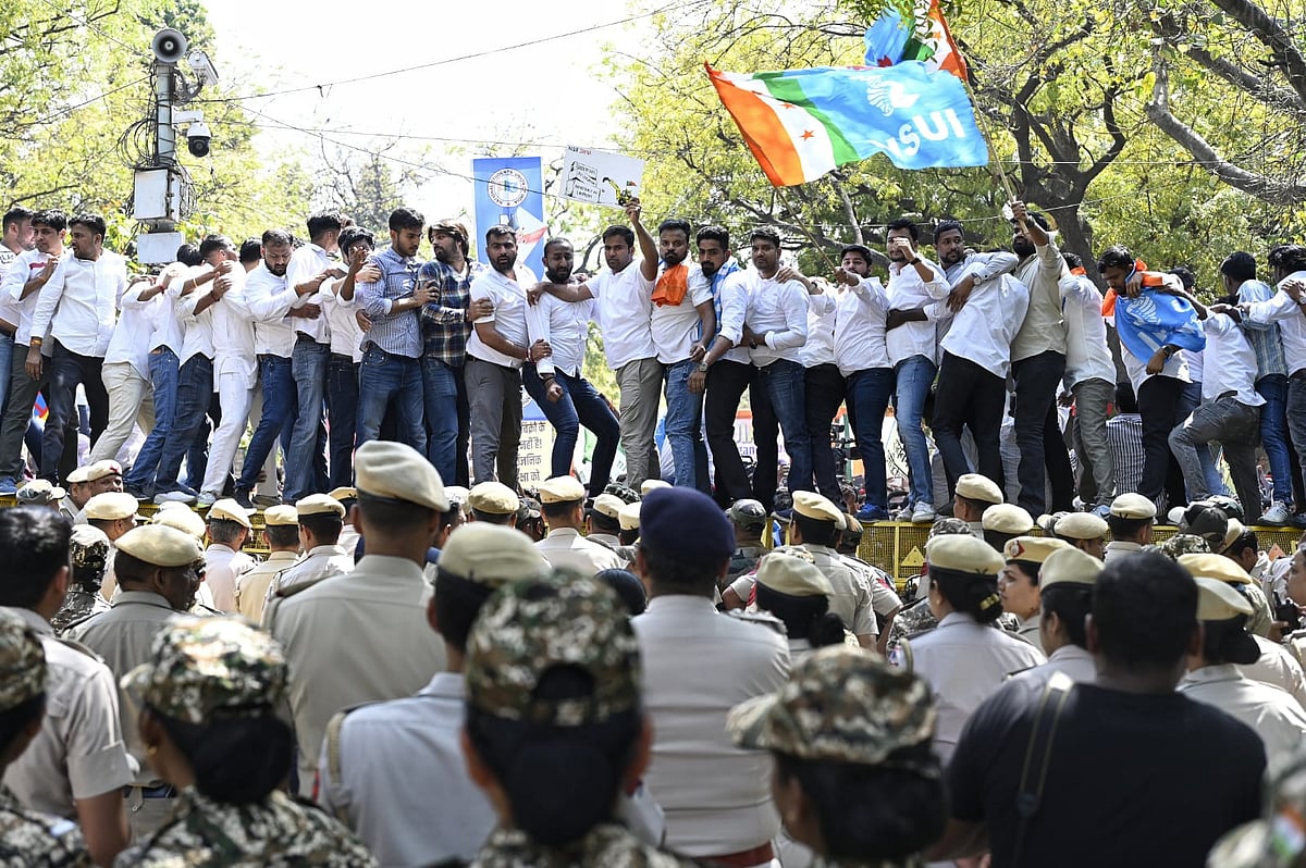 Protesters from the NSUI at Jantar Mantar