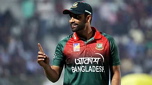 Tamim Iqbal, 36, gets angioplasty after heart attack while fielding