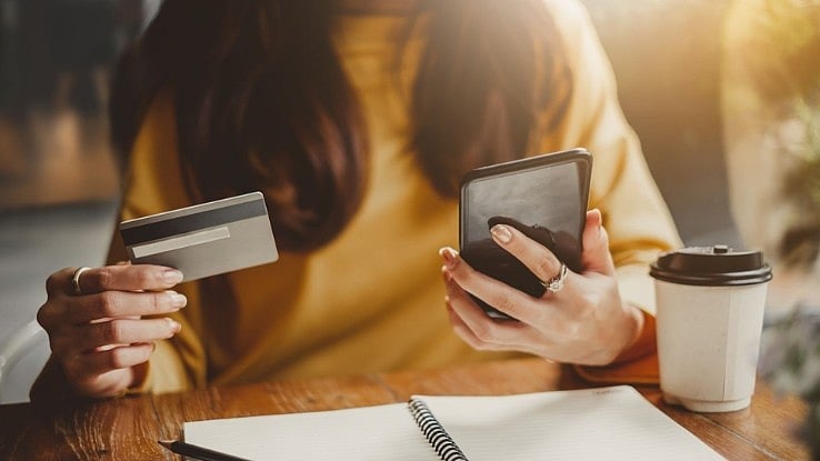 Is Paying Minimum Due on a Credit Card a Trap?