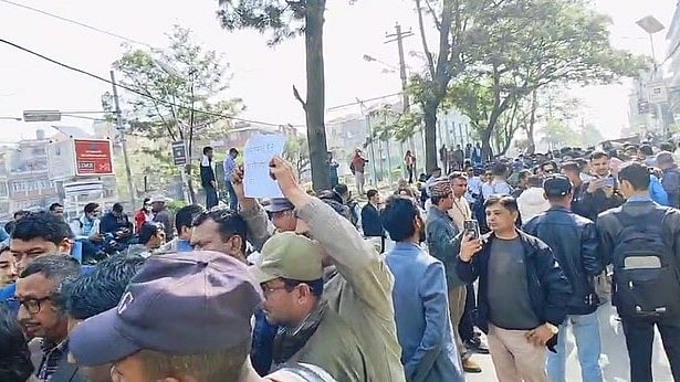 Nepal: Govt calls for action against former king, pro-monarchy protestors warn against it