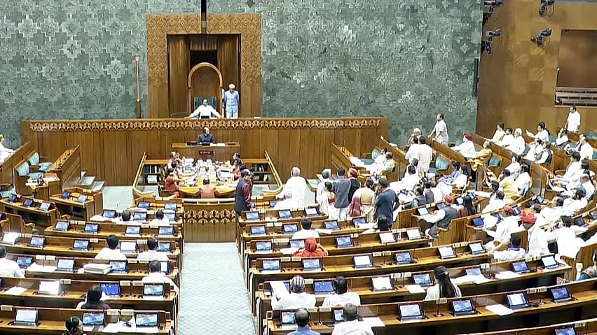 Lok Sabha witnessed uproar as SP led protests over Waqf Bill