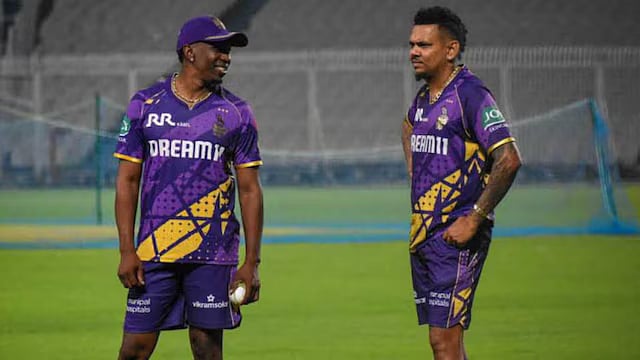 KKR mentor Dwayne Bravo (left) with fellow West Indian Sunil Narine (photo: @KKRiders/X)