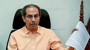 Shiv Sena (UBT) alleges voter registration scam, slams Election Commission
