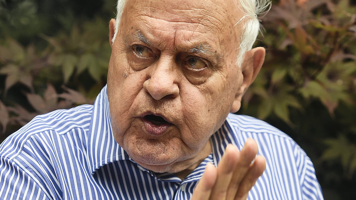 Farooq flags delay in J&K statehood restoration, flags erosion of public trust