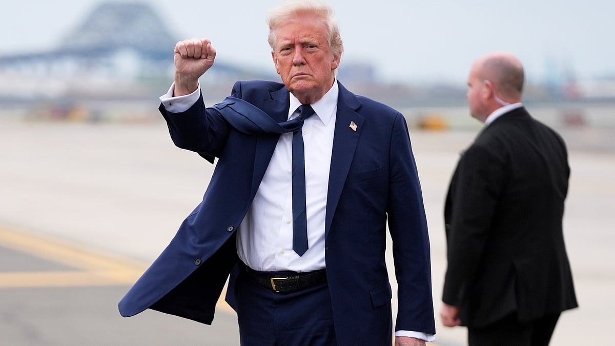 Donald Trump at Newark airport (photo: AP/PTI)