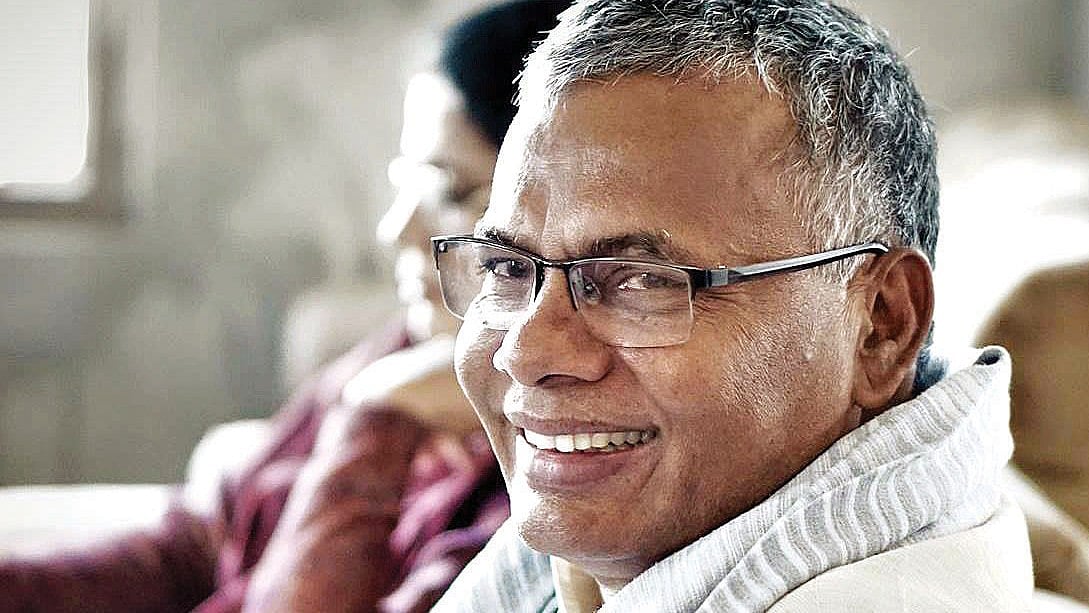 'Nepal monarchists getting oxygen from India'