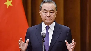 Chinese foreign minister Wang Yi to visit India on 18 Aug for border talks