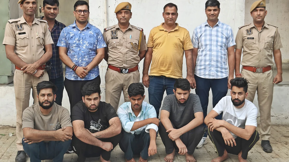 he accused in police custody in Jaipur (photo: IANS)