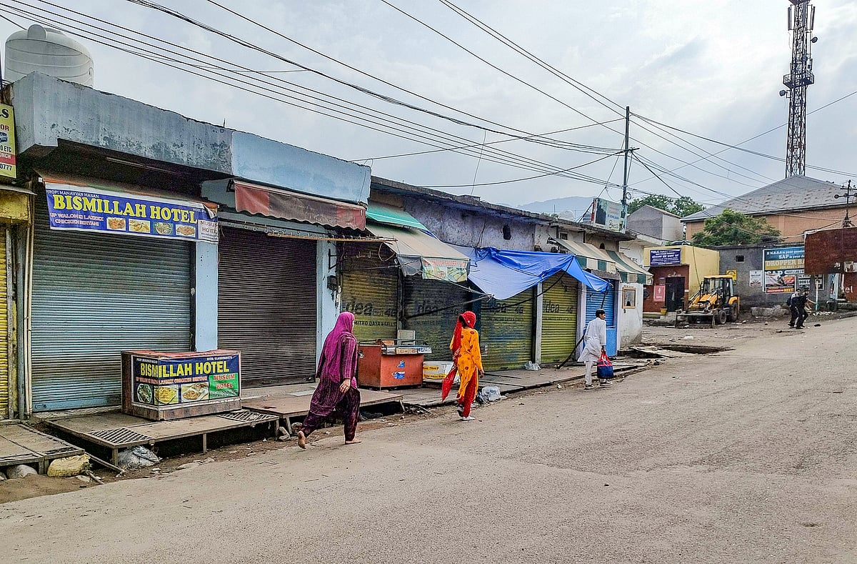A complete shutdown on Poonch, J&K 