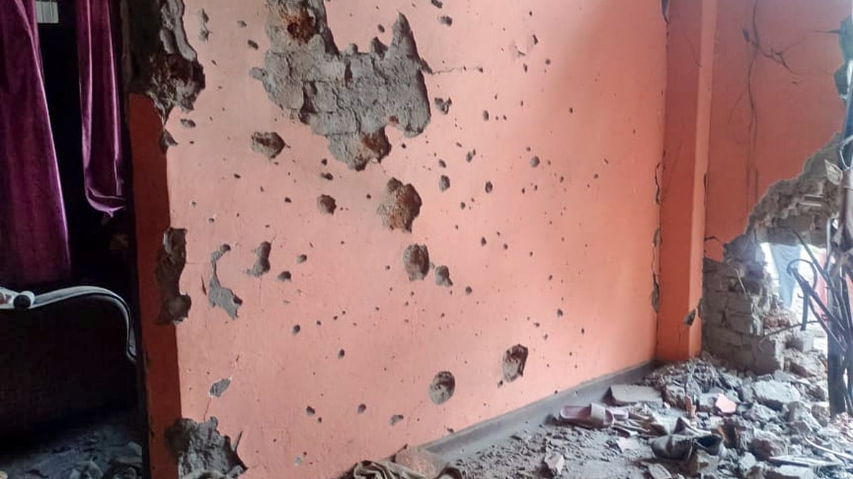 Pakistan shells areas along LoC in J-K, nine civilians killed