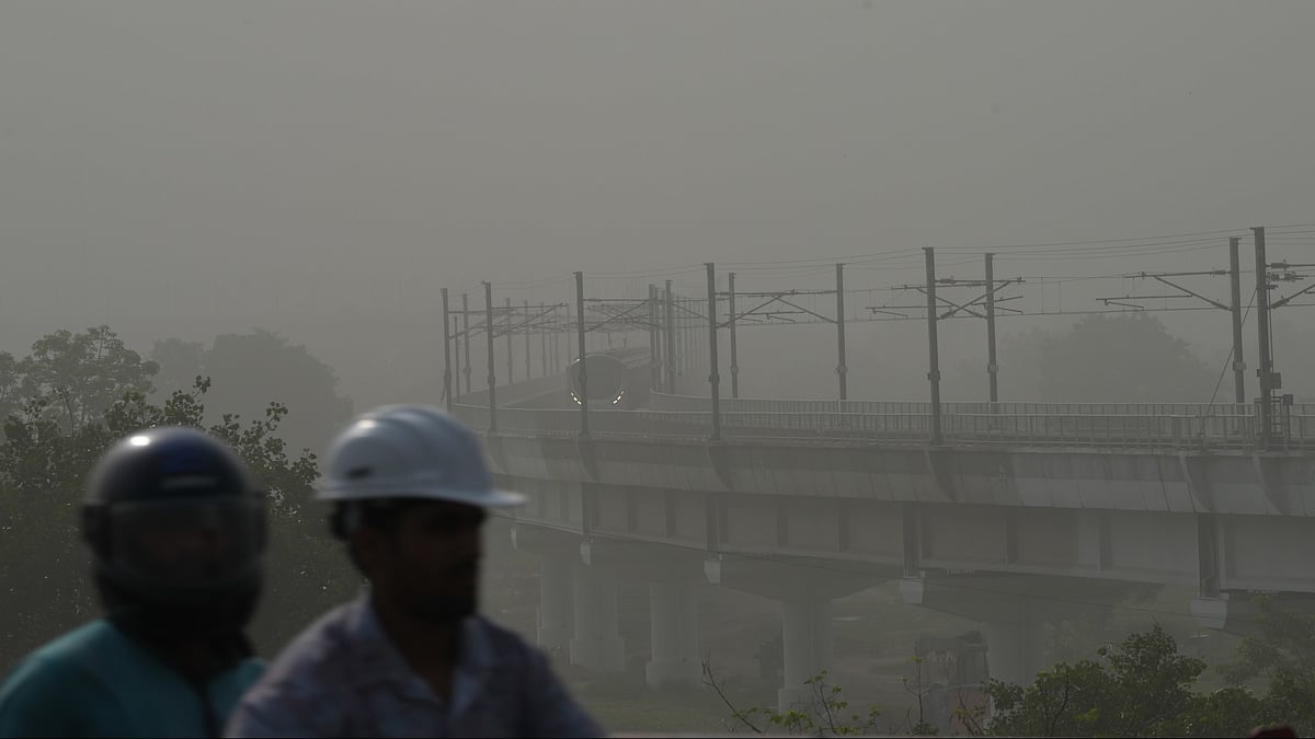 AAP, BJP wrangle over Delhi's ‘poor’ air quality after dust storm