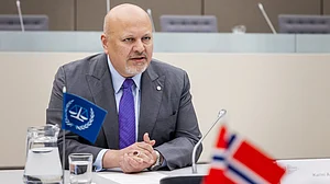 Trump’s sanctions on ICC prosecutor halt tribunal’s work... all for Netanyahu?