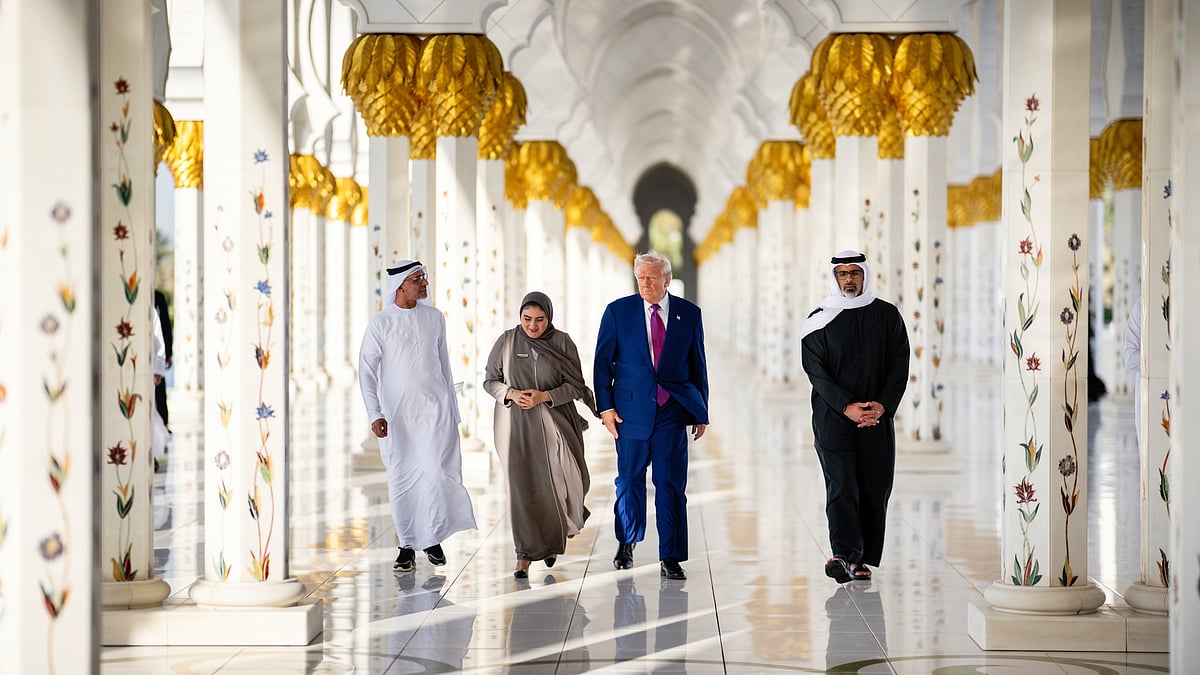 Trump at the Sheikh Zayed Grand Mosque in Abu Dhabi (photo: @WhiteHouse/X)