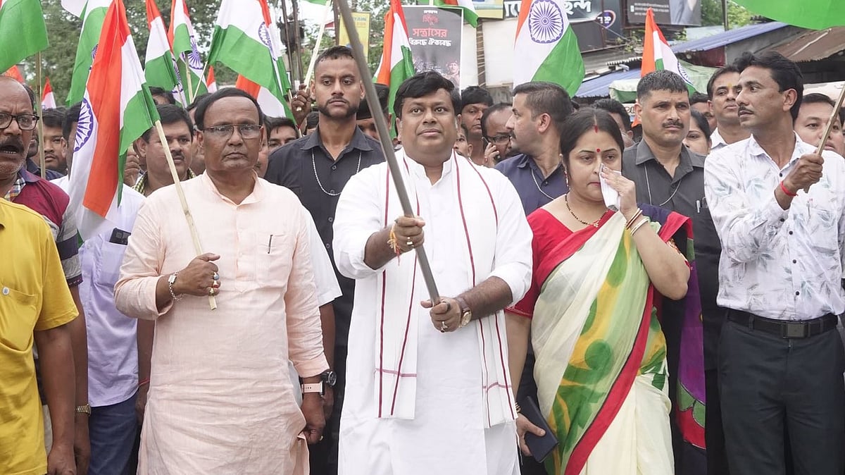 Bengal BJP chief’s wife has two voter IDs? EC launches probe