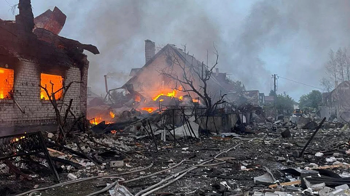 Massive destruction following Russia's drone attack in Kyiv (photo: AP/PTI)