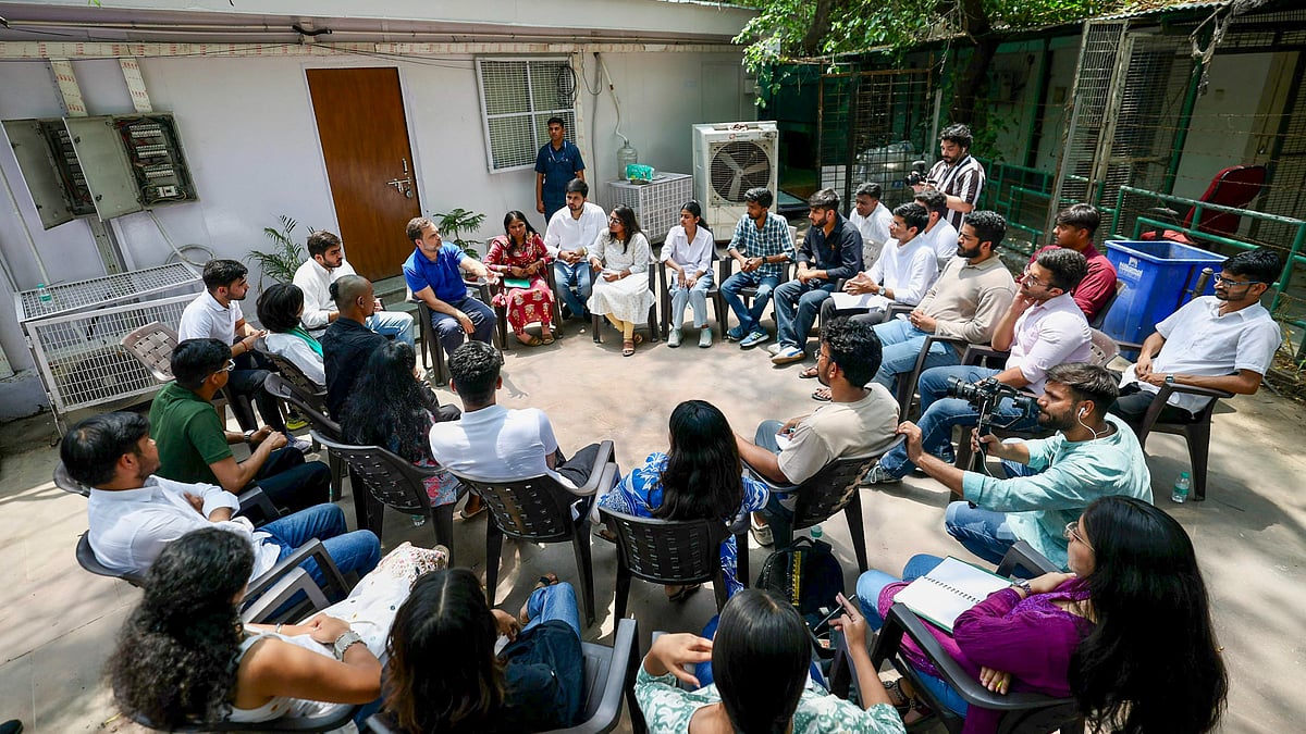 Student unrest at DU law faculty over admit card denials