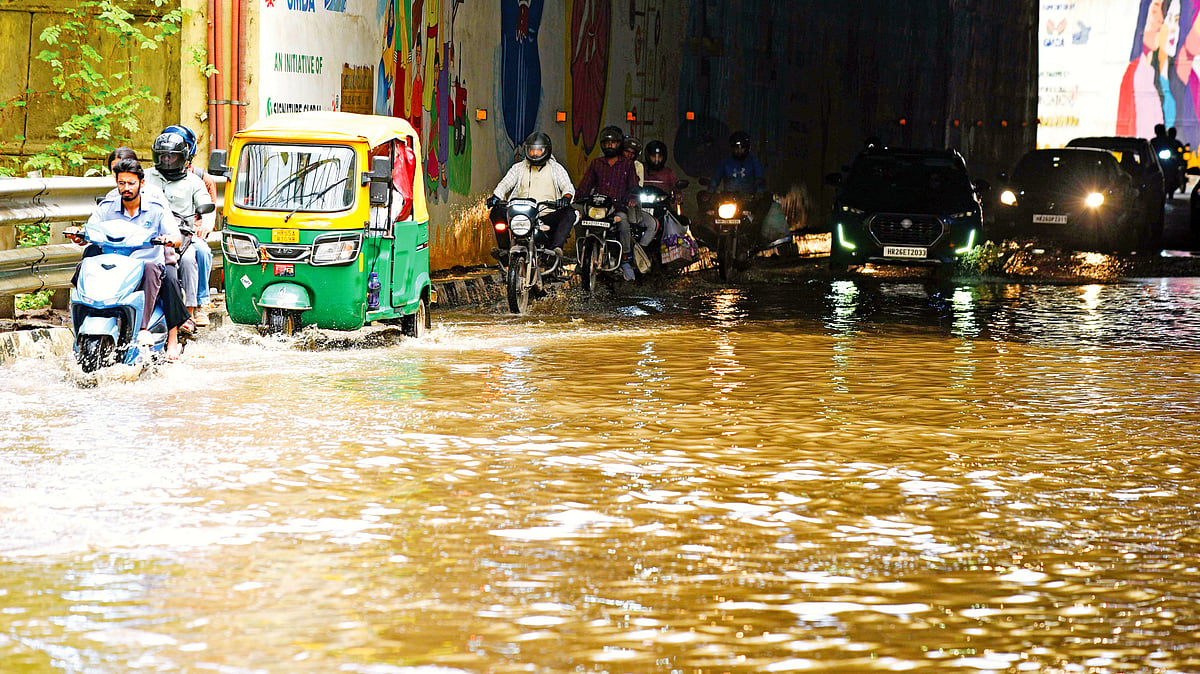 Delhi: New government, old problems