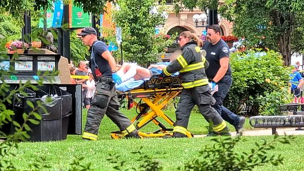 Paramedics at the Colarado site (photo courtesy: @HenMazzig/X)