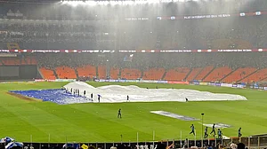 IPL: What happens if rains affect the RCB-Punjab Kings finale today?