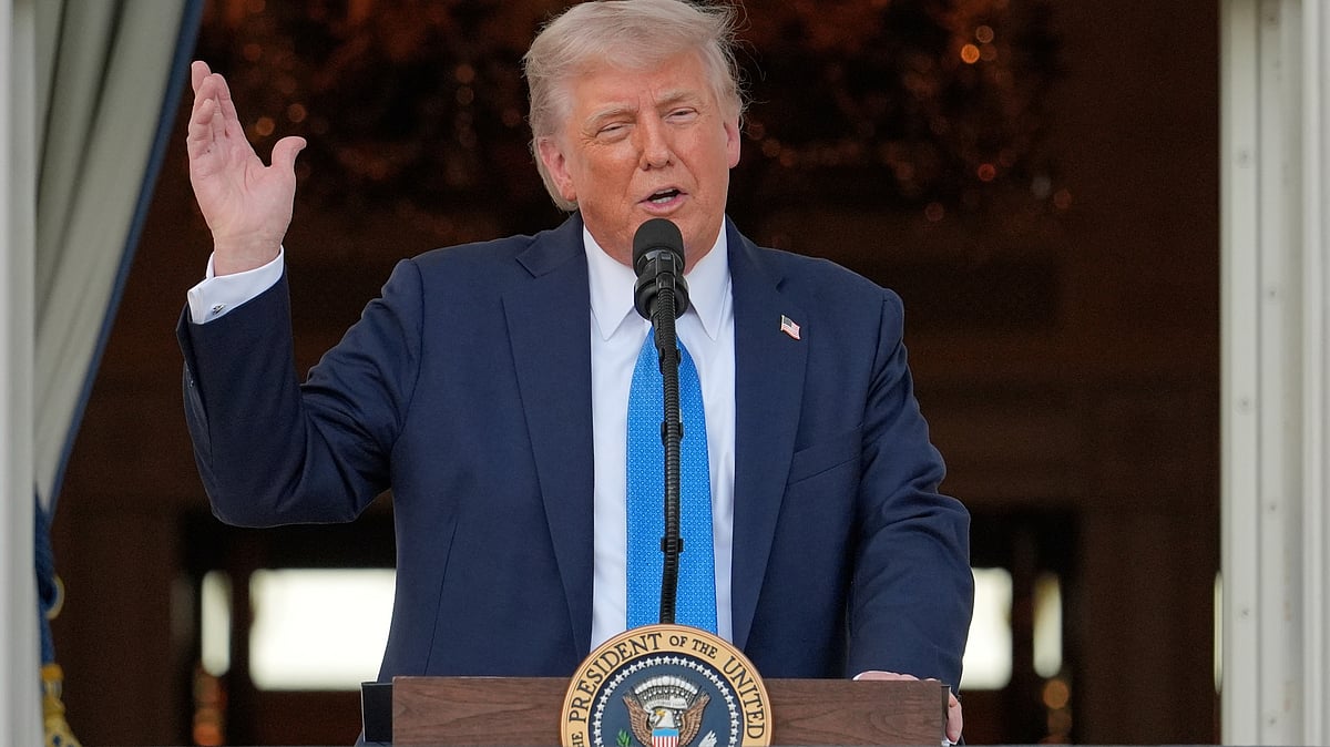 Trump moves to block foreign students from entering Harvard University