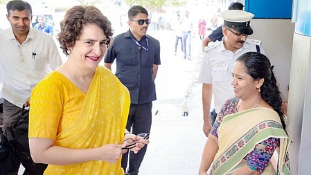 All roads lead to Nilambur: CM Vijayan, Priyanka Gandhi arrive as campaign heats up