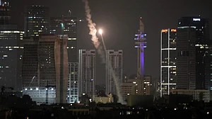 Iran fires more missiles at Israel after Israeli military continues strikes