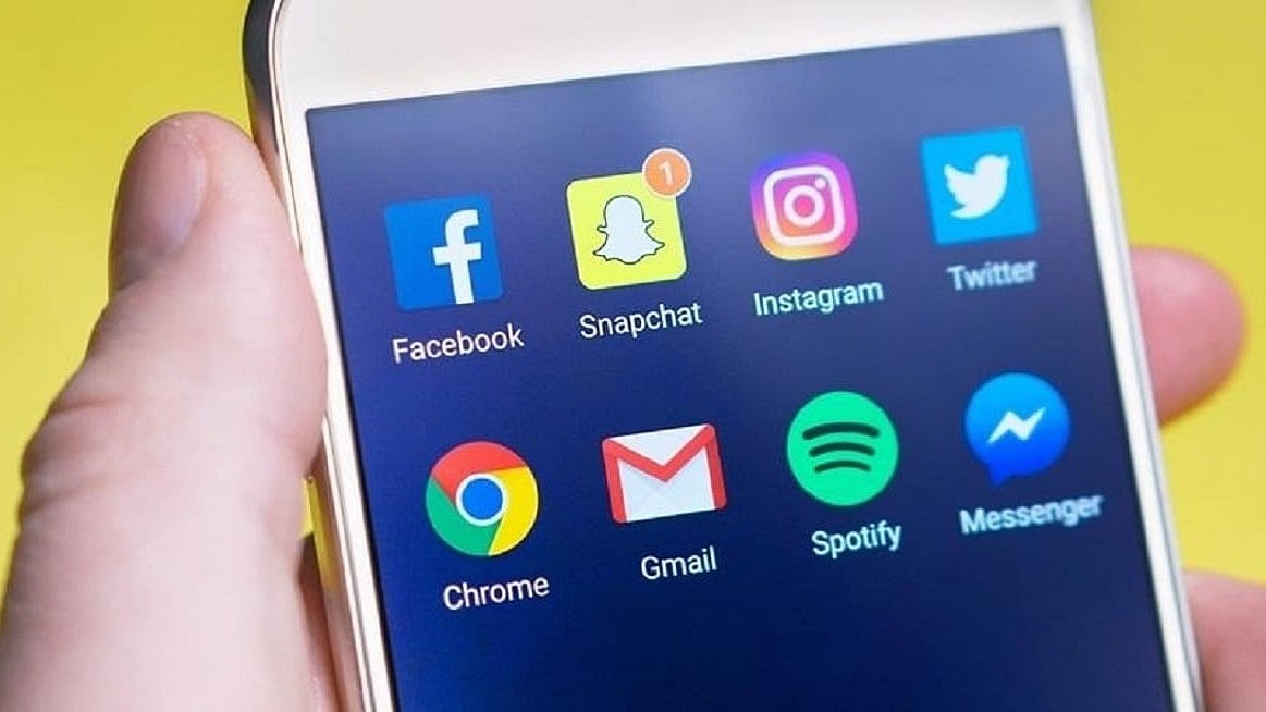 Public social media now a must for US student visas