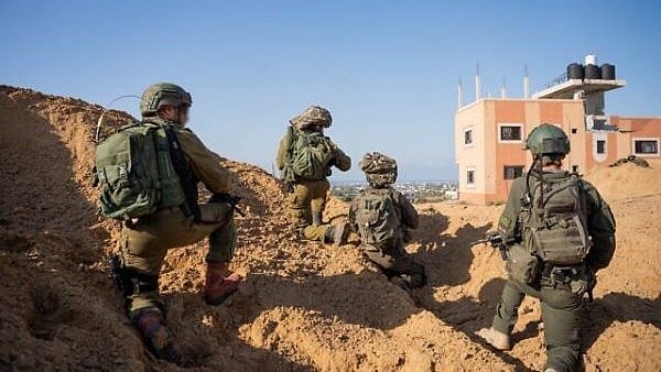 Israeli military announces killing Hezbollah commander in Lebanon
