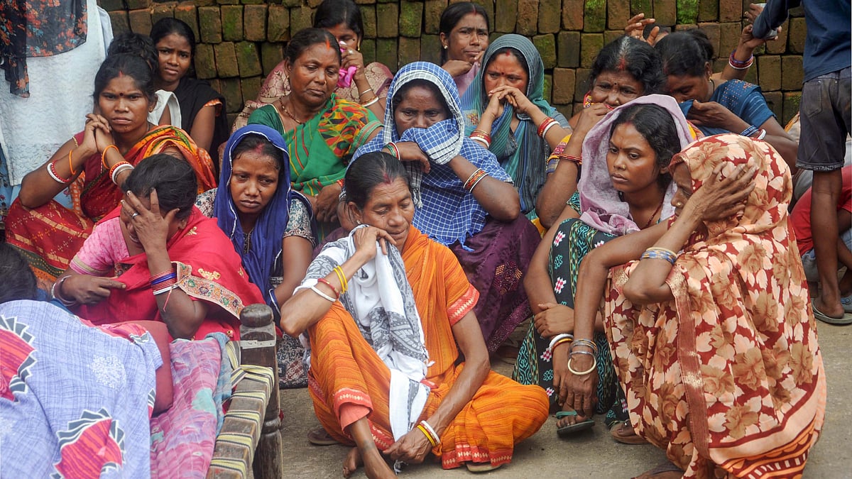 Bereaved family members in Ramgarh district of Jharkhand. (photo: PTI)