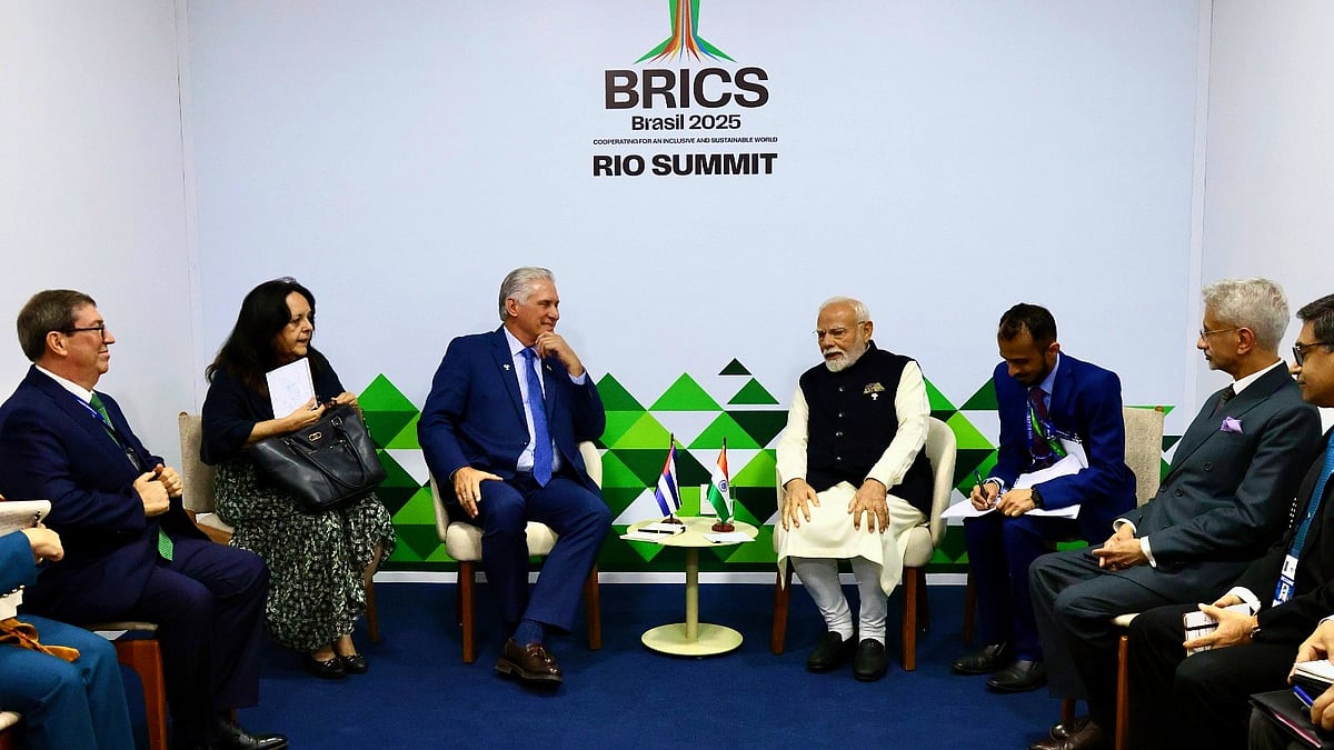 PM Narendra Modi with Cuban President Miguel Diaz-Canel (photo: @CubaMINREX/X)