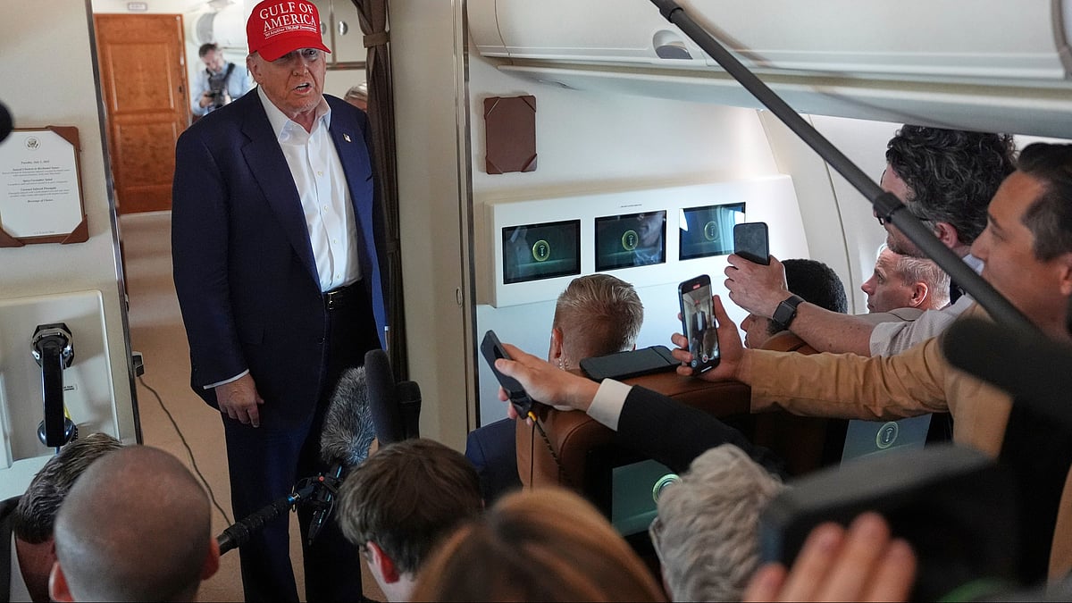 Donald Trump meets reporters on Air Force One in Florida on 1 July (photo: AP/PTI)