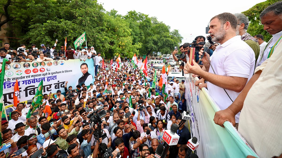 Maha polls rigged, we will not allow same to happen in Bihar: Rahul Gandhi